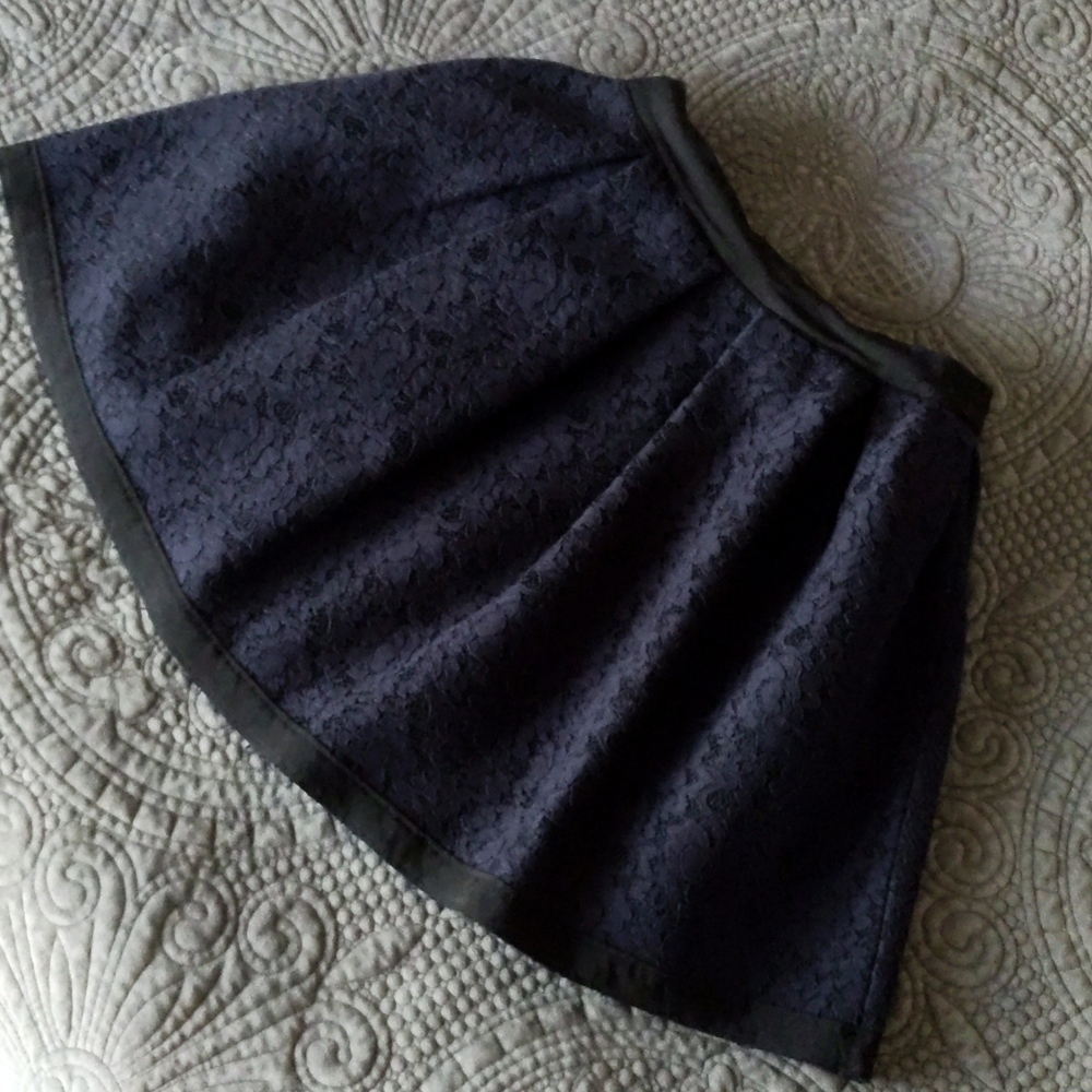 ⚜️Lanvin Petite⚜️ navy blue & black size 12 year girls skirt